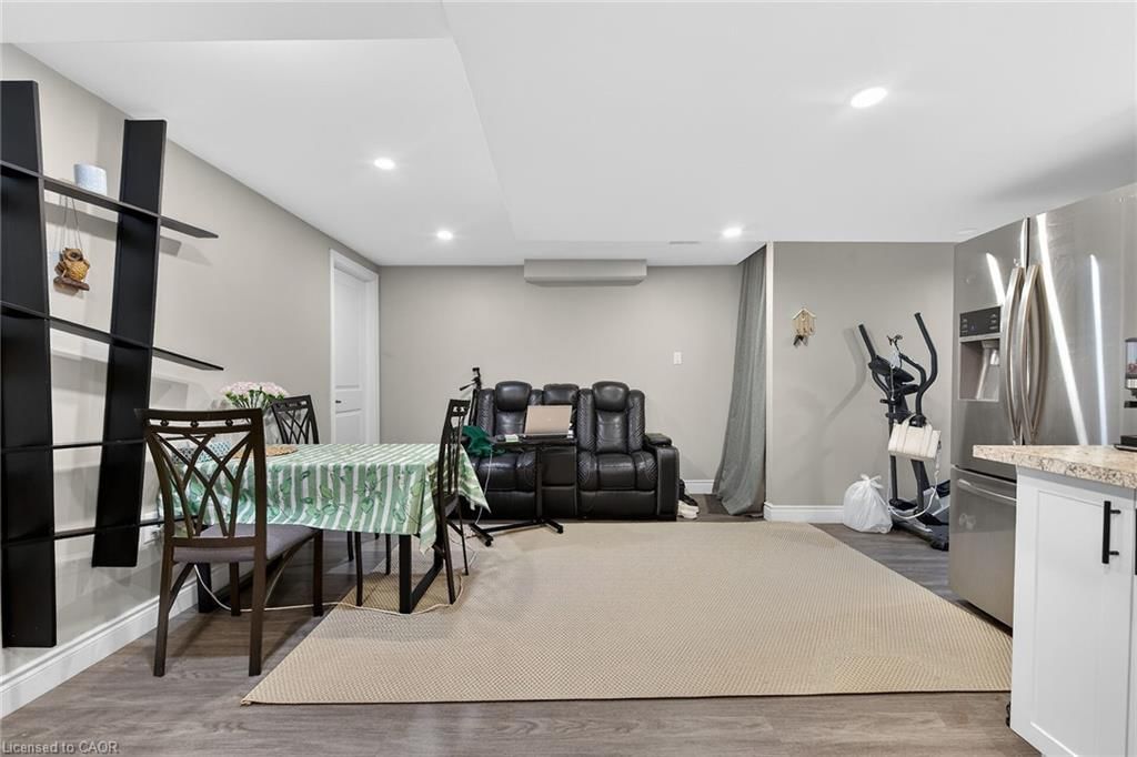 Single Family Residence for sale at 7809 Hackberry Trail, Niagara Falls, ON, L2H 3R5 - Brown - MLS: 40815525