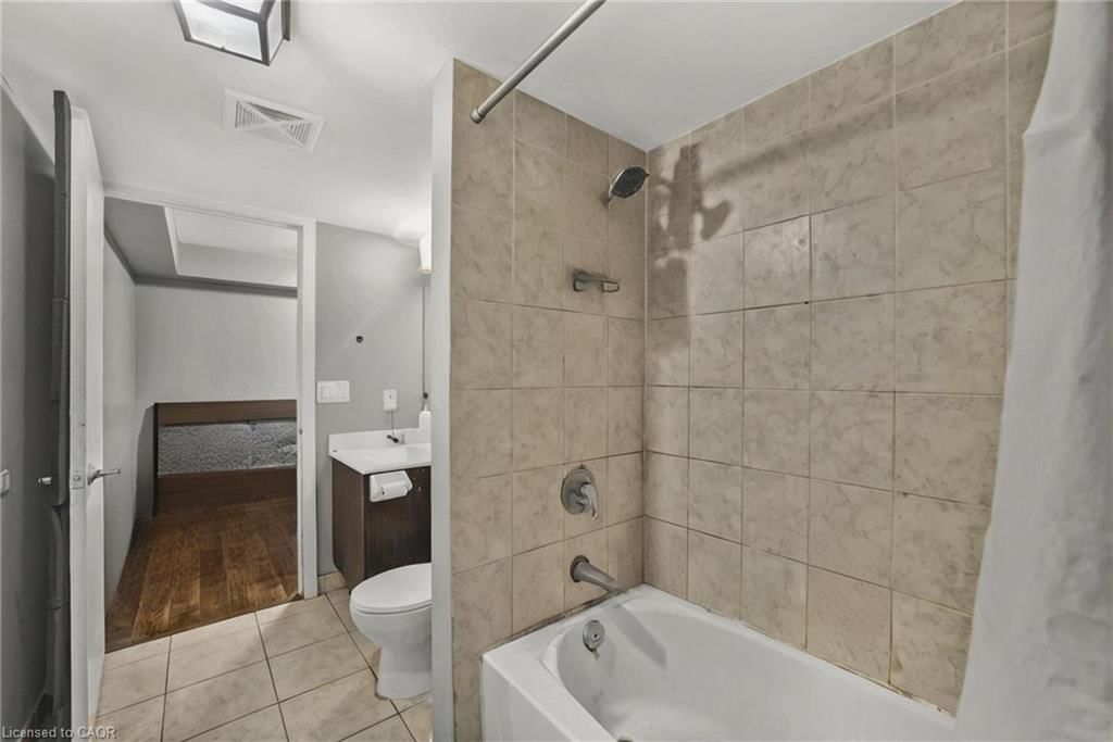 725-38 Joe Shuster Way, Toronto, view 22