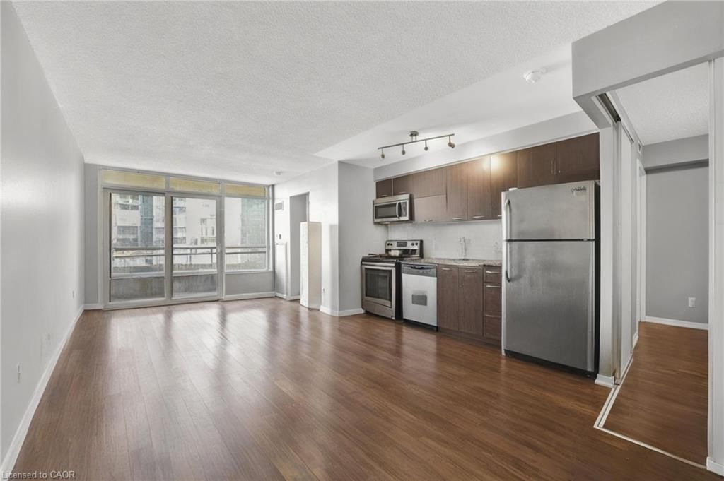 725-38 Joe Shuster Way, Toronto, view 9