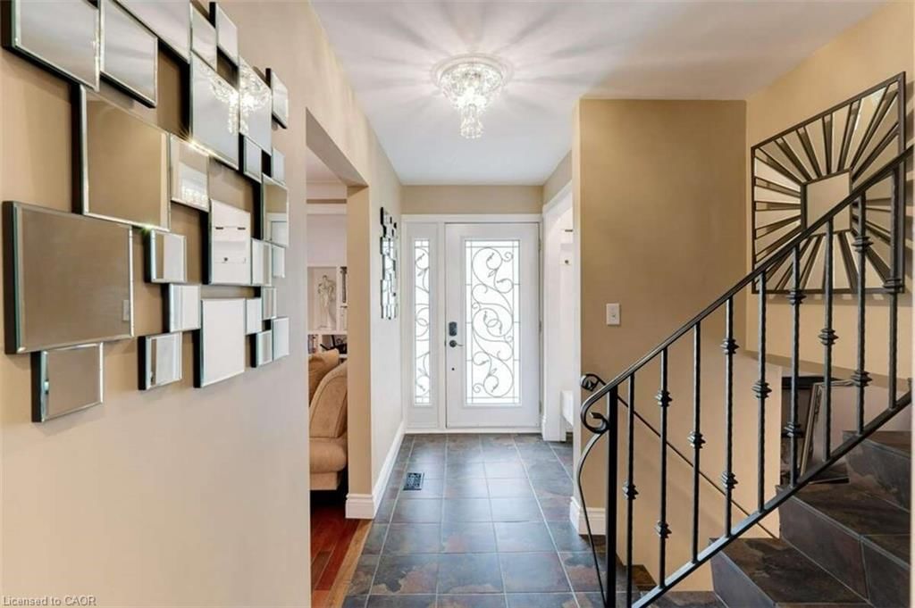 Single Family Residence for sale at 193 Pine Cove Road, Burlington, ON, L7N 1W1 - Roseland - MLS: 40815808