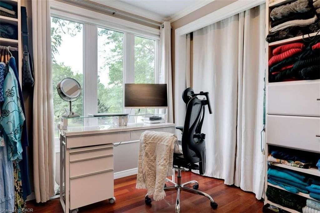 Single Family Residence for sale at 193 Pine Cove Road, Burlington, ON, L7N 1W1 - Roseland - MLS: 40815808