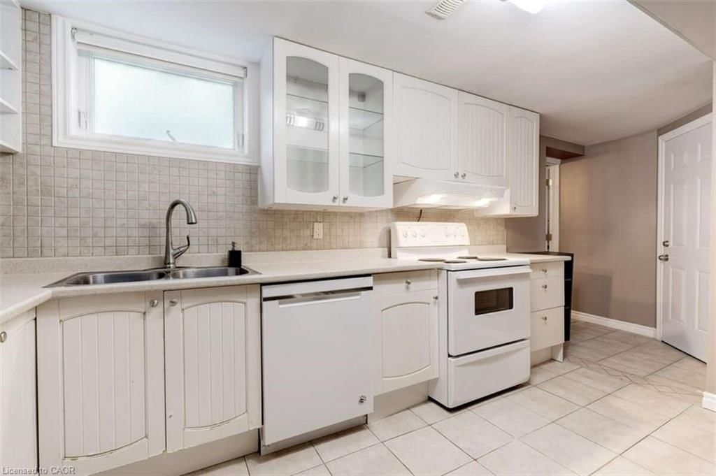 Single Family Residence for sale at 193 Pine Cove Road, Burlington, ON, L7N 1W1 - Roseland - MLS: 40815808