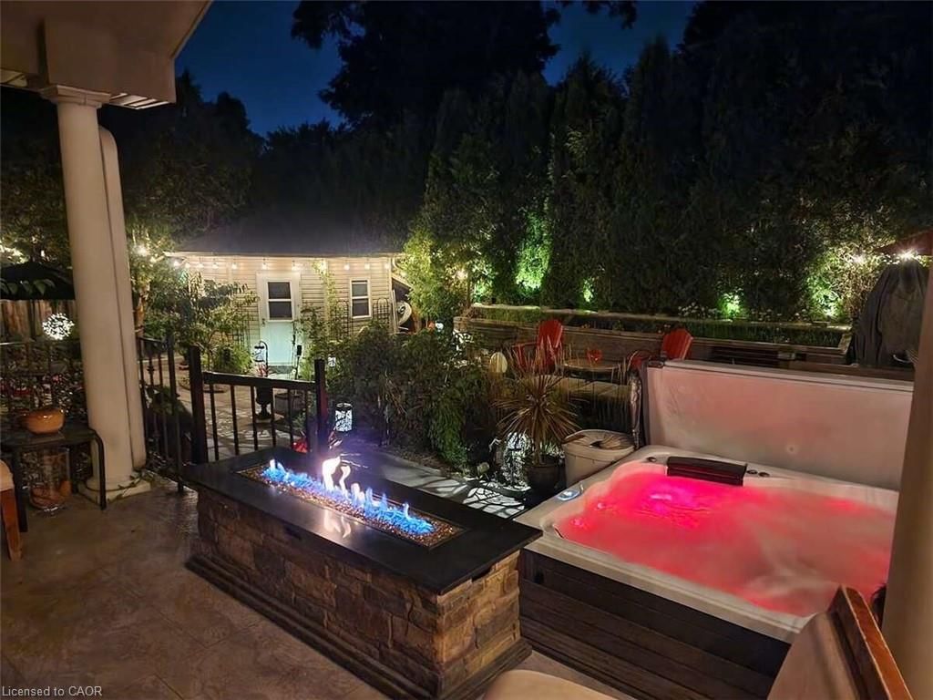 Single Family Residence for sale at 193 Pine Cove Road, Burlington, ON, L7N 1W1 - Roseland - MLS: 40815808