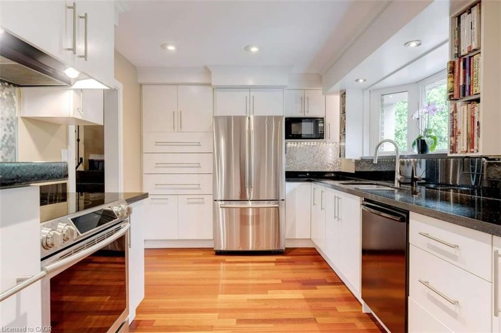 Single Family Residence for sale at 193 Pine Cove Road, Burlington, ON, L7N 1W1 - Roseland - MLS: 40815808