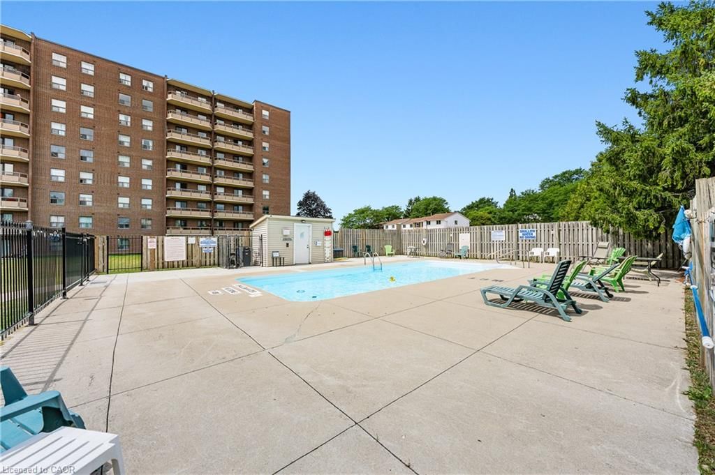 605-1100 Courtland Avenue, Kitchener, view 28