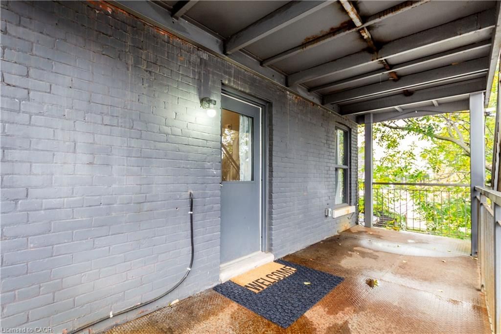 Condo/Apt Unit for lease at 2-144 Wellington Street, Hamilton, ON, L8R 1N3 - Beasley - MLS: 40815951