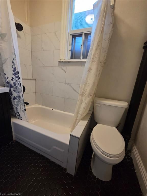 Condo/Apt Unit for lease at 2-298 Emerald Street, Hamilton, ON, L8L 5L3 - Landsdale - MLS: 40816115