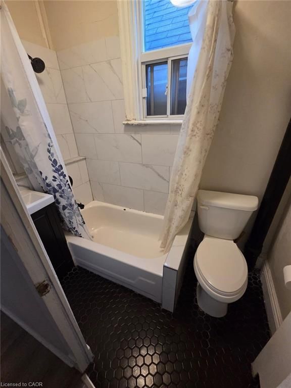 Condo/Apt Unit for lease at 2-298 Emerald Street, Hamilton, ON, L8L 5L3 - Landsdale - MLS: 40816115