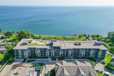 327 - 35 Southshore Crescent