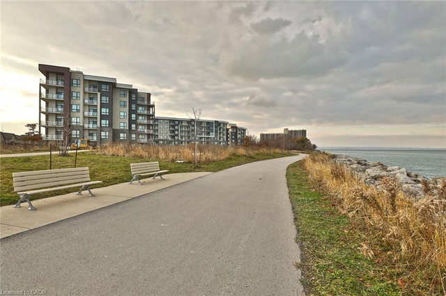 319 - 101 Shoreview Place