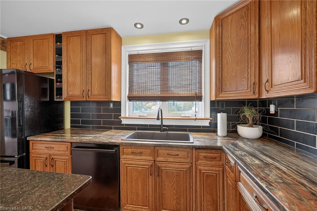 Single Family Residence for sale at 703 Dunn Avenue, Hamilton, ON, L8H 6M7 - Parkview - MLS: 40816361