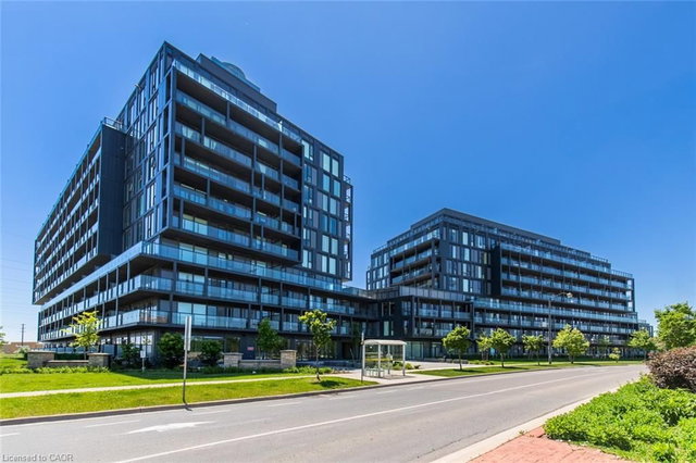 A802 - 3210 Dakota Common