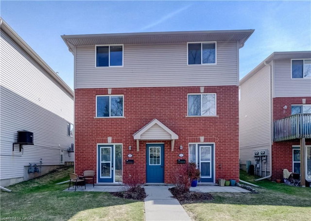 8D - 139 Brighton Street