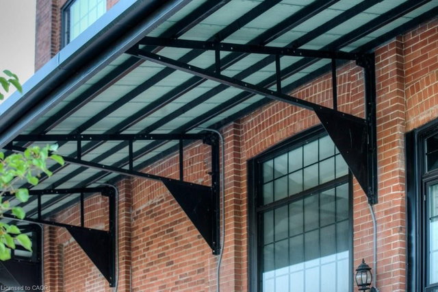 109 - 24 Cedar Street