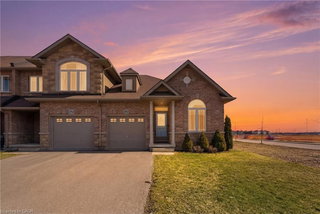 292 Keystone Crescent