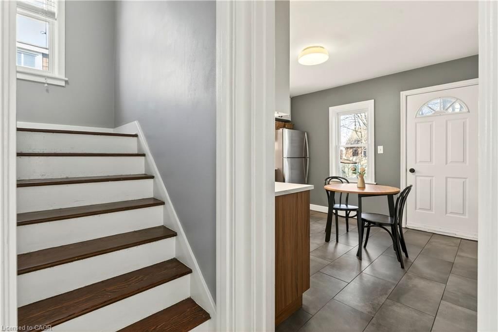 Single Family Residence for sale at 33 East 34th Street, Hamilton, ON, L8V 3W2 - Raleigh - MLS: 40816438