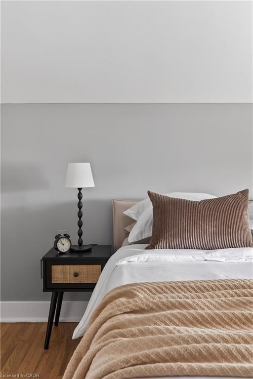 Single Family Residence for sale at 33 East 34th Street, Hamilton, ON, L8V 3W2 - Raleigh - MLS: 40816438