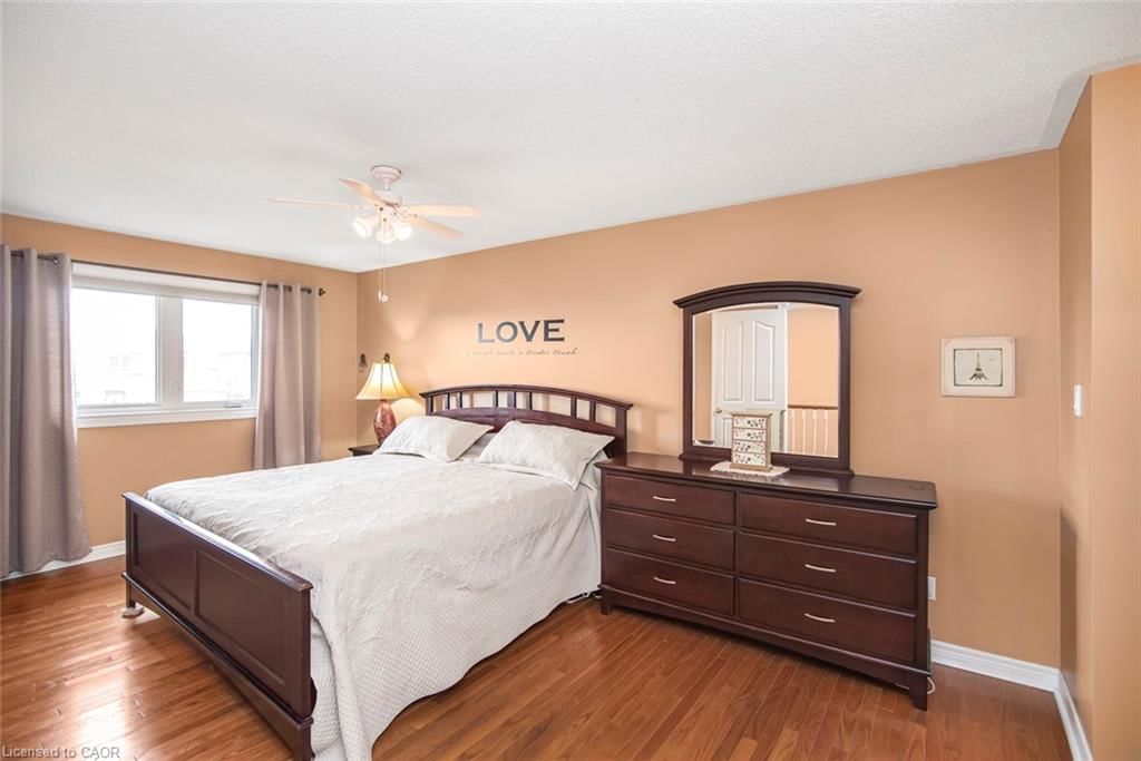 Single Family Residence for sale at 40 Artistic Boulevard, Hamilton, ON, L8T 4Z9 - Lisgar - MLS: 40816473