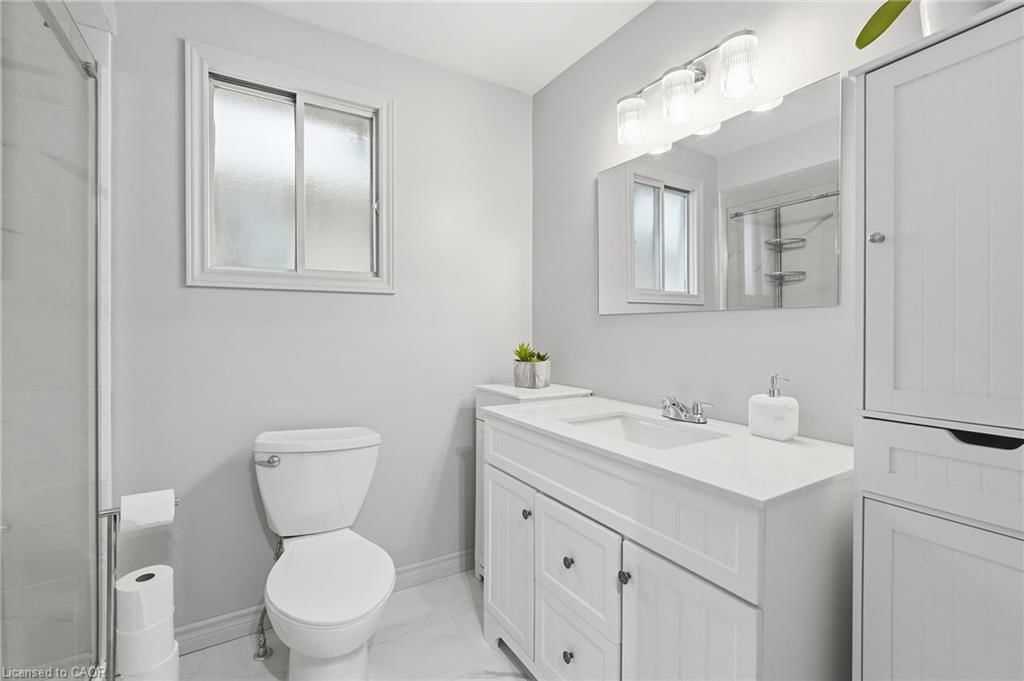 Single Family Residence for sale at 39 Kennard Street, Stoney Creek, ON, L8J 2C3 - Valley Park - MLS: 40816503