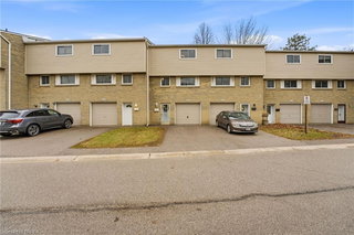 D - 277 Stanley Street