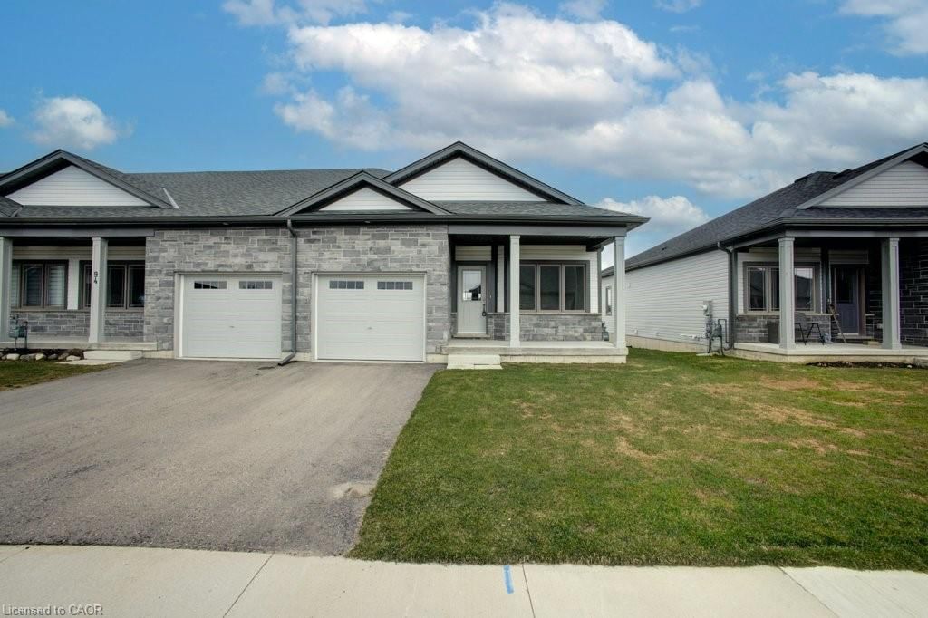Row/Townhouse sold at 92 Cheryl Avenue, Atwood, ON, N0G 1B0 - elma Township - MLS: 40816539