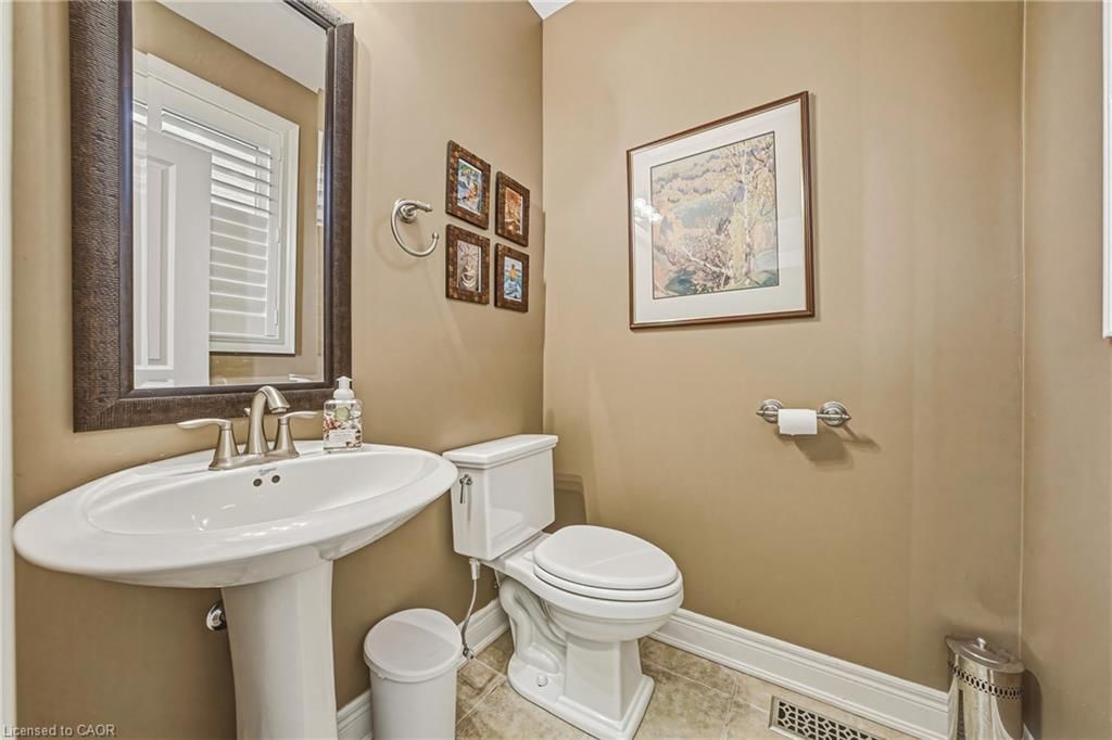 Single Family Residence for sale at 405 Valridge Drive, Ancaster, ON, L9G 0B2 - Parkview Heights - MLS: 40816569