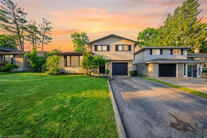 29 Allwood Street, Brantford, Ontario