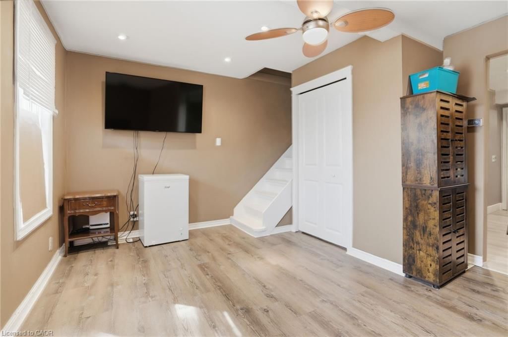 Single Family Residence for sale at 61 Graham Avenue, Hamilton, ON, L8H 4J8 - Crown Point - MLS: 40816663