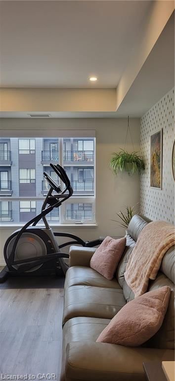 408 - 247 Northfield Drive E