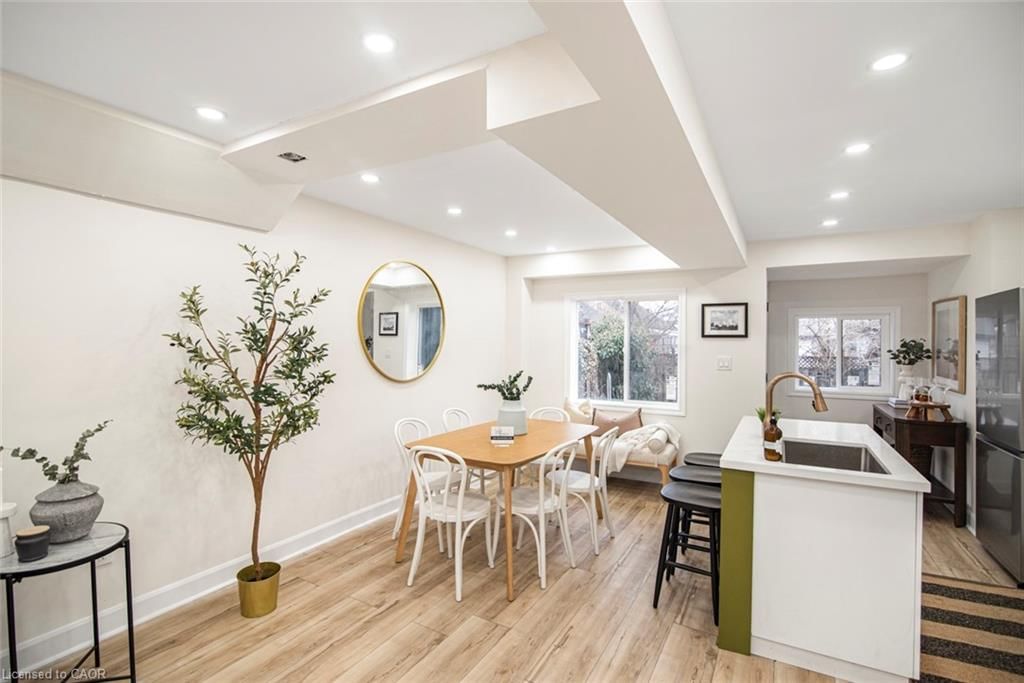 Single Family Residence for sale at 7 Stapleton Avenue, Hamilton, ON, L8H 3N5 - Crown Point North - MLS: 40816778