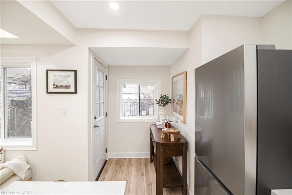 Single Family Residence for sale at 7 Stapleton Avenue, Hamilton, ON, L8H 3N5 - Crown Point North - MLS: 40816778