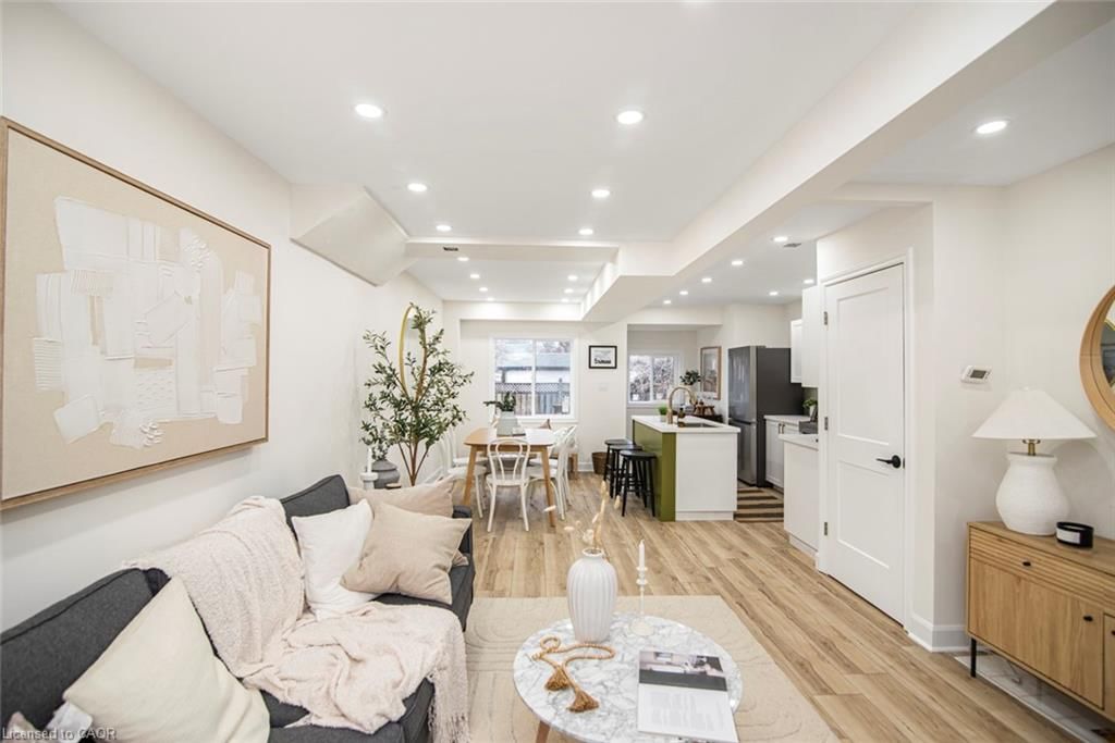 Single Family Residence for sale at 7 Stapleton Avenue, Hamilton, ON, L8H 3N5 - Crown Point North - MLS: 40816778