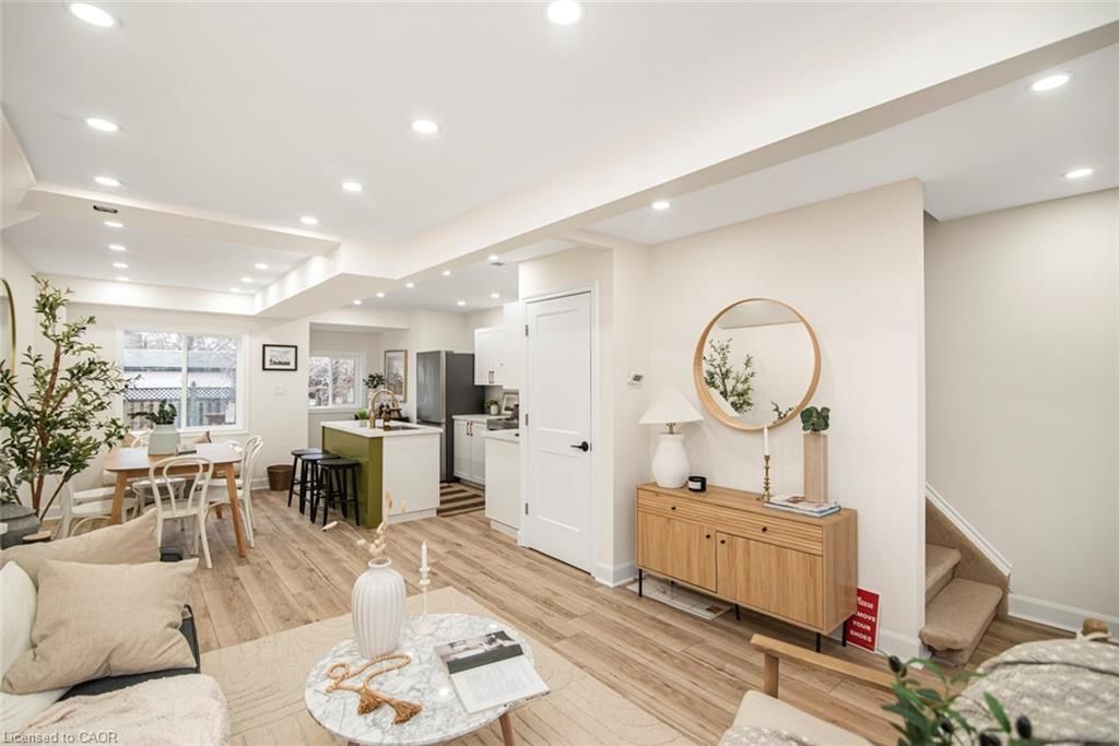 Single Family Residence for sale at 7 Stapleton Avenue, Hamilton, ON, L8H 3N5 - Crown Point North - MLS: 40816778