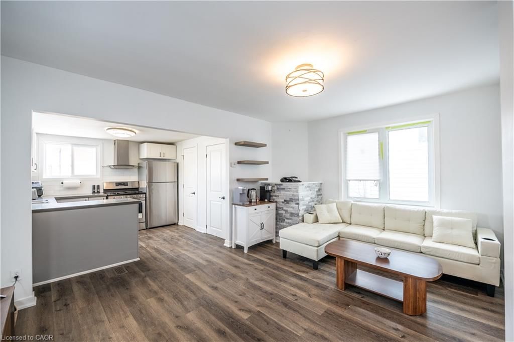 Single Family Residence for sale at 92 Frederick Avenue, Hamilton, ON, L8H 4K6 - Crown Point - MLS: 40816806