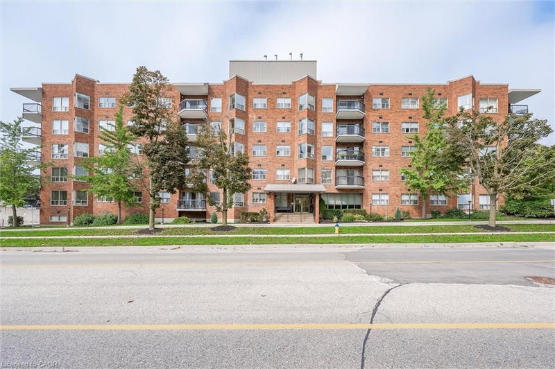 300 Keats Way #504, Waterloo, Ontario