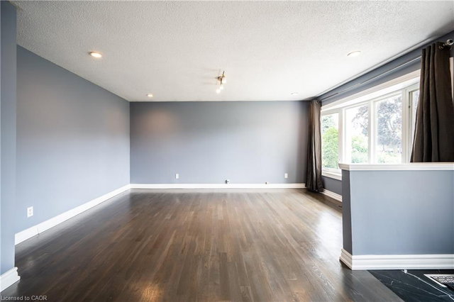 Upper - 66 Belwood Crescent