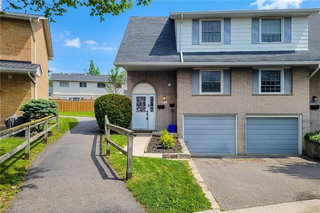 12 - 100 St Andrews Court