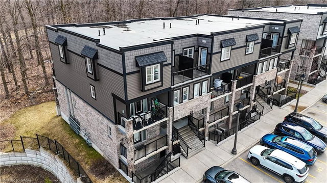 26B - 1989 Ottawa Street S