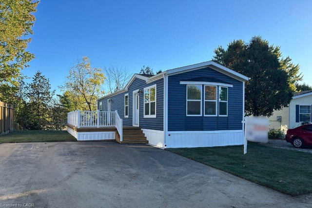 24 Macpherson Crescent
