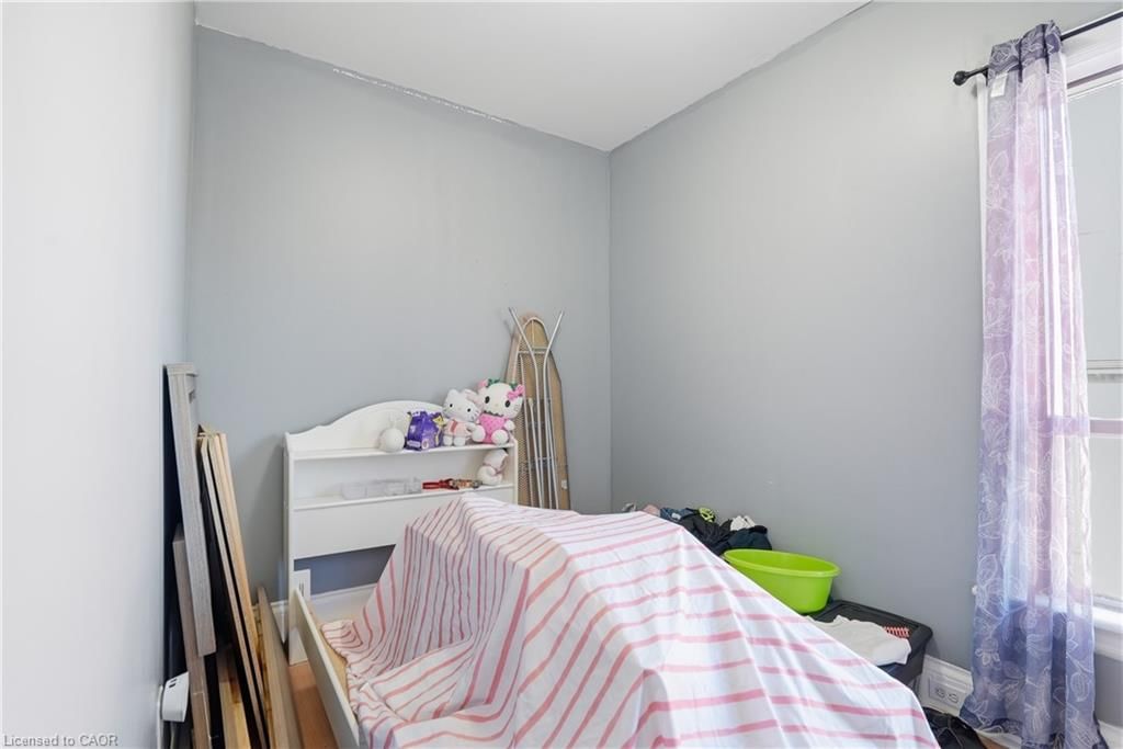 Single Family Residence for sale at 211 West Avenue, Hamilton, ON, L8L 5C7 - Beasley - MLS: 40817174