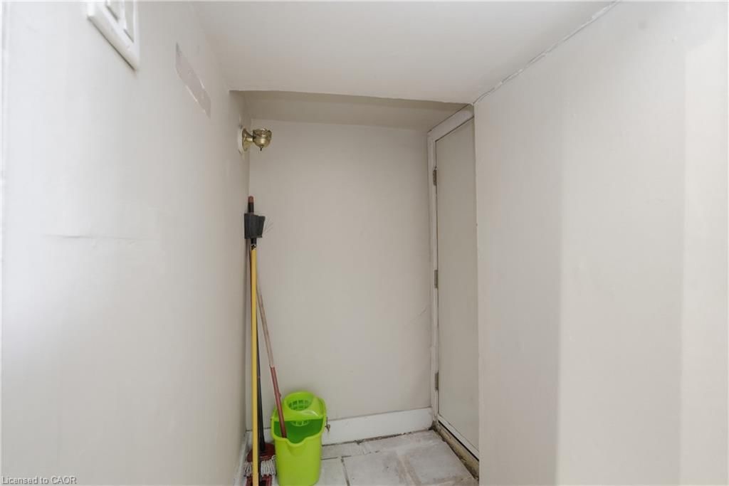 Single Family Residence for sale at 211 West Avenue, Hamilton, ON, L8L 5C7 - Beasley - MLS: 40817174