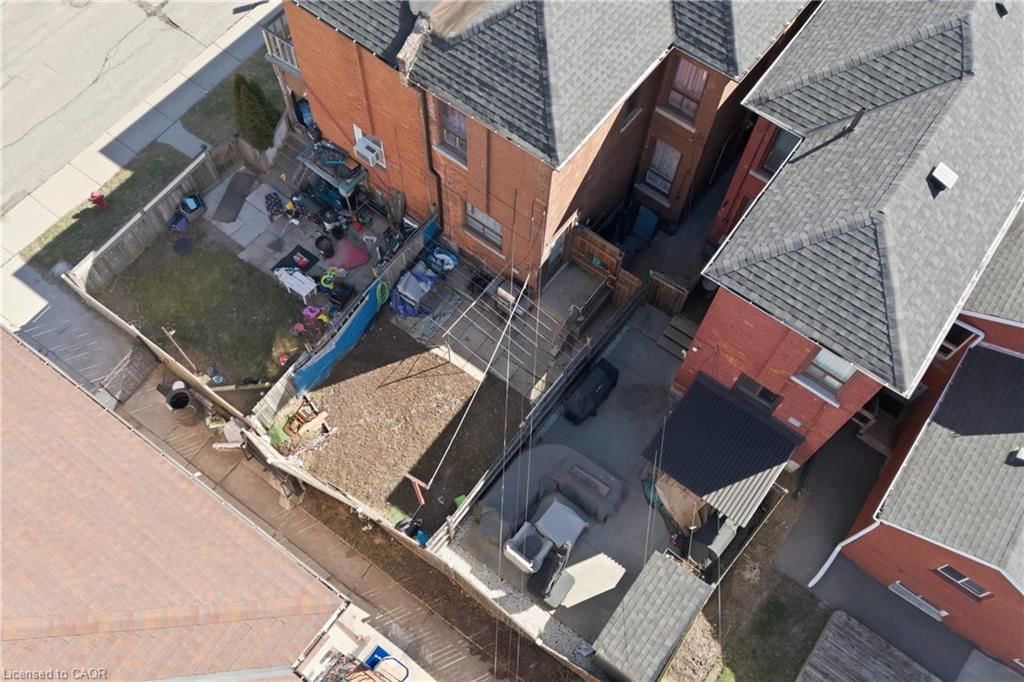 Single Family Residence for sale at 211 West Avenue, Hamilton, ON, L8L 5C7 - Beasley - MLS: 40817174