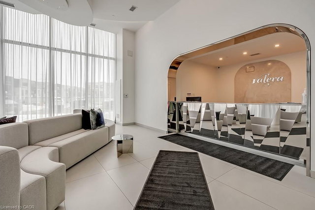 A106 - 3210 Dakota Common