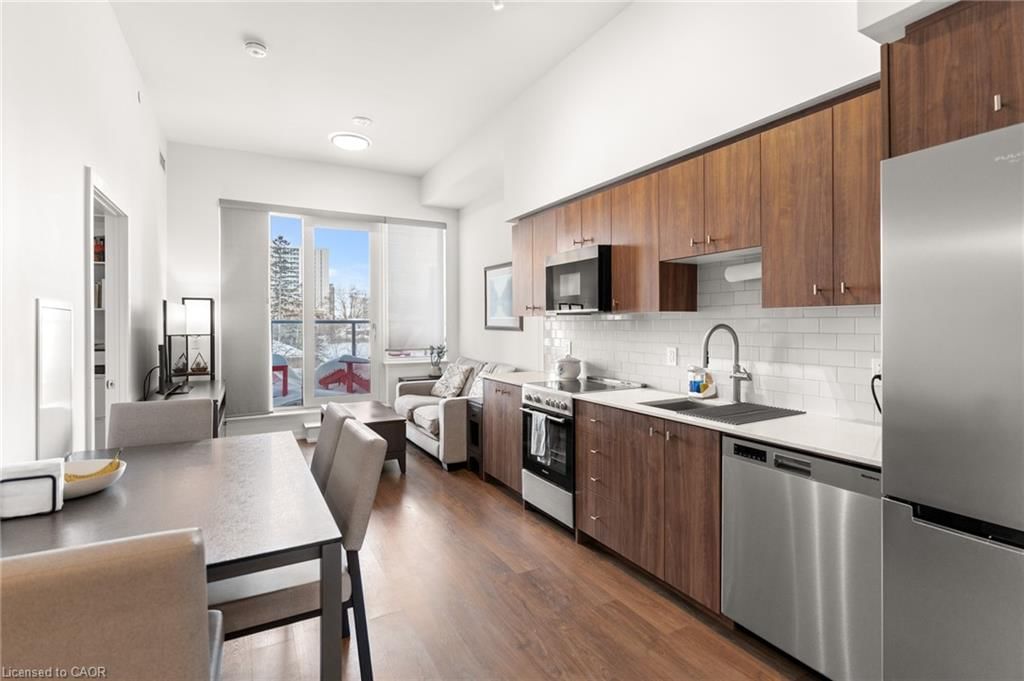 Condo/Apt Unit for sale at 317-15 Wellington Street, Kitchener, ON, N2G 0E4 - Downtown Kitchener/West Ward - MLS: 40817221