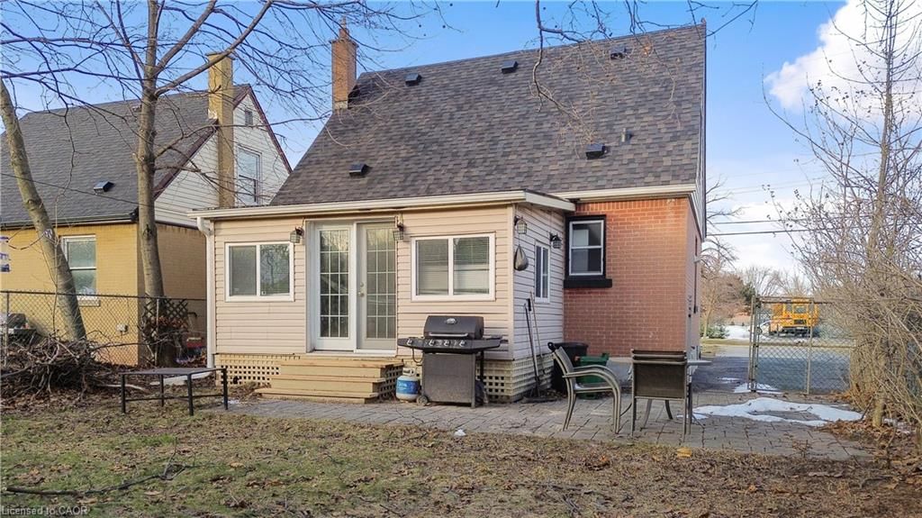 Single Family Residence for sale at 776 Britannia Avenue, Hamilton, ON, L8H 2B5 - McQuesten - MLS: 40817287