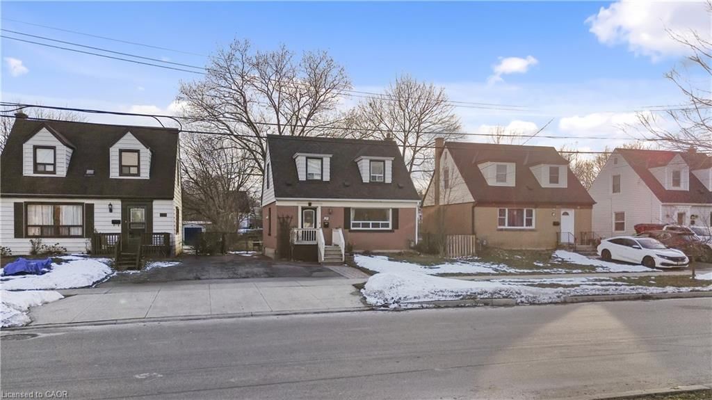 Single Family Residence for sale at 776 Britannia Avenue, Hamilton, ON, L8H 2B5 - McQuesten - MLS: 40817287