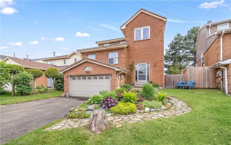 595 Clover Park Crescent