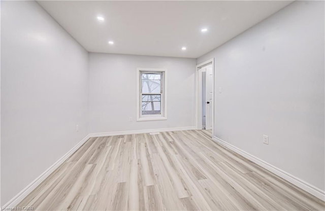 2 - 115 Courtney Street