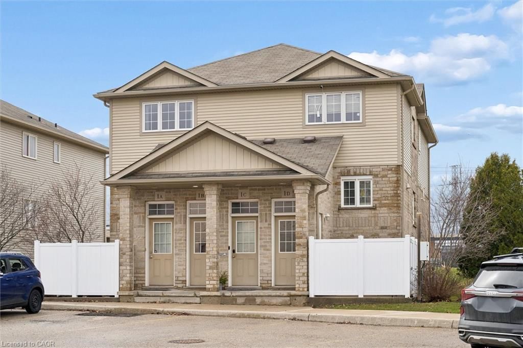 Row/Townhouse for sale at 1B-240 Westmeadow Drive, Kitchener, ON, N2N 0A1 - Beechwood Forest/Highland W. - MLS: 40817569