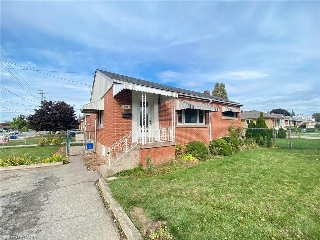 Single Family Residence for lease at Upper-290 East 36th Street, Hamilton, ON, L8V 3Z5 - Raleigh - MLS: 40817571